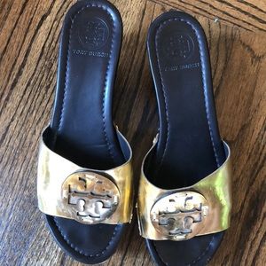 Tory Burch wedge size 8 1/2 or 8.5 Gold